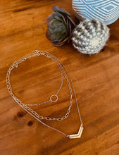 Load image into Gallery viewer, Tristrand Gold Circle Arrow Necklace