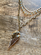 Load image into Gallery viewer, Arrowhead Necklace